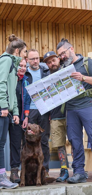 Fotoshooting Wandern - Florian Trykowski
Hügel-Station Weingut Klenert