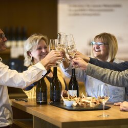 Beckstein im Taubertal, Baden-Württemberg, Deutschland
Weingenuss in Beckstein im Taubertal, Baden-Württemberg, Deutschland
Weingenuss in Beckstein im Taubertal, Baden-Württemberg, Deutschland
Beckstein im Taubertal, Baden-Württemberg, Deutschland
Weingenuss in Beckstein im Taubertal, Baden-Württemberg, Deutschland
Beckstein im Taubertal, Baden-Württemberg, Deutschland
Weingenuss in Beckstein im Taubertal, Baden-Württemberg, Deutschland | © Stefan Leitner
