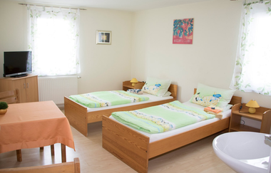 Zweibettzimmer | Gästehaus Schaaf | Lauffen am Neckar | © Neckar-Zaber-Tourismus e.V.