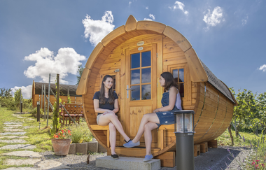 Schlaffässer direkt im Weinberg | Weingut Müller | Nordheim | © Weingut Müller im Auerberg | Nordheim