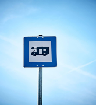 Wohnmobilstellplatz an der Ehmetsklinge | © TMBW