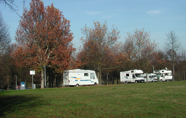 Schöner Wohnmobilstellplatz im Kurgebiet mit naheliegendem Schwimmbad und Park | Bad Rappenau | HeilbronnerLand | © BTB Bad Rappenau