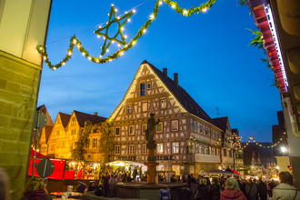 Besigheim Weihnachtsmarkt in der Fachwerk-Kulisse | © Stadtverwaltung Besigheim
