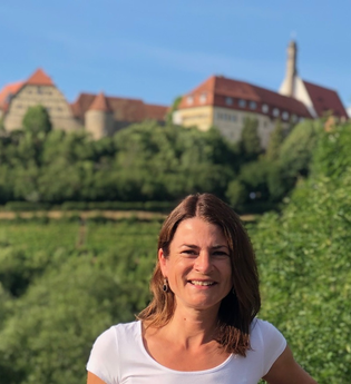 Kräuterpädagogin Sonja Gundel | © Sonja Gundel