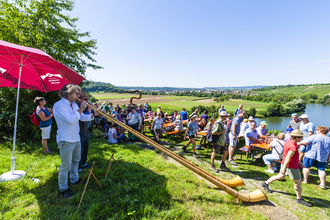 Weinterrasse mit toller Aussicht | Weingärtner Stromberg-Zabergäu | Brackenheim | HeilbronnerLand | © Weingärtner Stromberg-Zabergäu