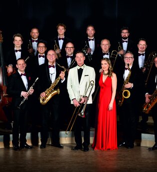 GLENN MILLER ORCHESTRA