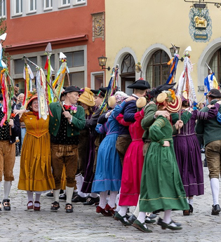 Der Historische Schäfertanz in Rothenburg ob der Tauber | © Rothenburg Tourismus Service, W. Pfitzinger