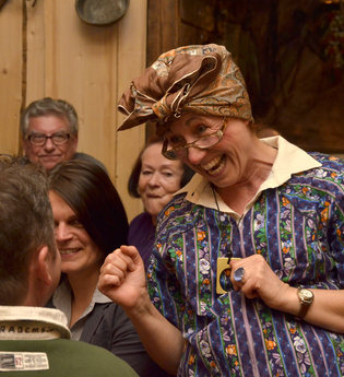 Köstliches Hütten-Kabarett | © bild-media