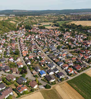 Mühlhausen an der Enz - abseits gelegen, aber nicht hinterm Mond