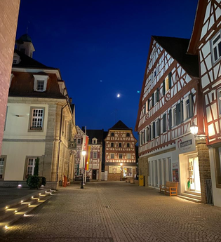 Taschenlampenführung mit Weinverkostung | © Regine Sommerfeld