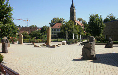 Rathausvorplatz | Sandsteinpfad Mühlbach | Stadt Eppingen | © Stadt Eppingen
