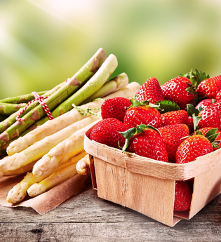 Spargel, Erdbeeren und Wein | Busgruppenprogramm | © Neckar-Zaber-Tourismus e.V.