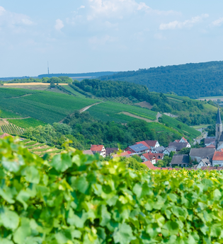 Über den Dächern von Beckstein | © Liebliches Taubertal