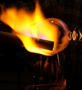 Wein-Trinkgläser gestern und heute