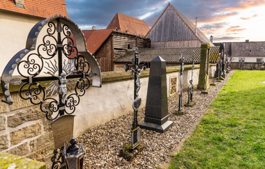 Grabmale/Kreuze, Katholische Kirche, Stadt Eppingen | © Große Kreisstadt Eppingen