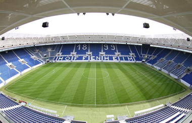 Rasenfläche mit Tribünen in der Prezero Arena | © TSG 1899 Hoffenheim Fußball-Spielbetriebs GmbH
