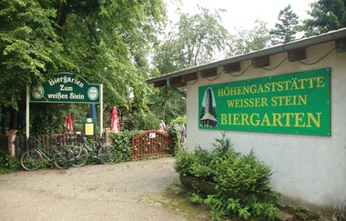 "Weißer Stein" - Aussichtsturm und Höhengaststätte (548 m) in Dossenheim | © Landratsamt Rhein-Neckar-Kreis