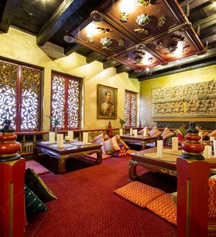 Thai-Tische im Restaurant Ban Thai | © Ban Thai