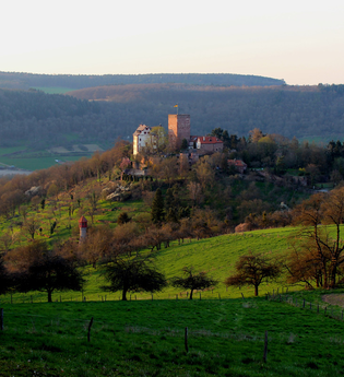 Burg und Burgpark Gamburg bei Werbach | © Goswin v. Mallinckrodt