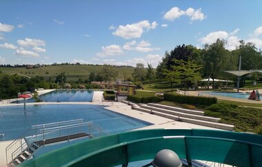 Schwimmerbereich Freibad Ulrichsheide | Lauffen a.N. | HeilbronnerLand | © Stadtverwaltung Lauffen a.N.