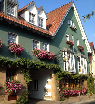 Gasthaus-Hotel Adler Botenheim – Außenansicht |  HeilbronnerLand | © Gasthaus-Hotel Adler Botenheim
