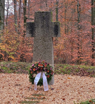 Gedenkstätte im Ahornwald | © Liebliches Taubertal