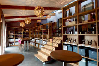 Heitlinger Vinothek | © Heitlinger Genusswelten