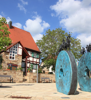 Lichtmessdenkmal am Lindenplatz | © Stadt Oberderdingen