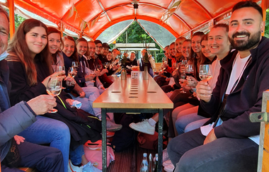 Martina Buck | Weinerlebnisführerin | © Katzenbeißer Carrus | Planwagen- und Weinbergrundfahrt | Lauffen am Neckar