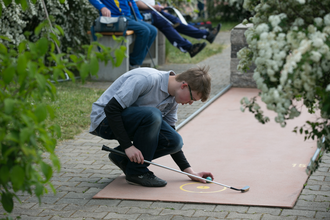Minigolf im Schloss - Weinheim | © Bernhard Kreutzer