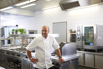 Panorama Bar Restaurant Stavros | Neckarwestheim | Kargakis Stavros | © Neckar-Zaber-Tourismus e.V.