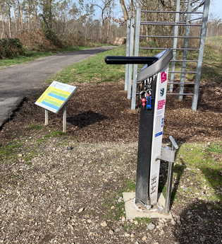 Radservicestation am Trimm Dich Pfad