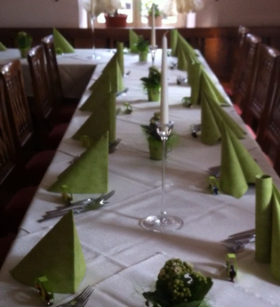 Ristorante Pizzeria "Zum Schwanen" | © Land der 1000 Hügel - Kraichgau-Stromberg