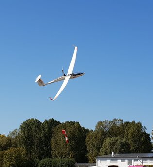 Sonderlandeplatz "Herrenteich" zwischen Ketsch und Hockenheim | © SFC Schwetzingen
