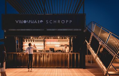Weinlounge auf dem Weingut Martin Schropp | Erlenbach | HeilbronnerLand | © Weingut Martin Schropp
