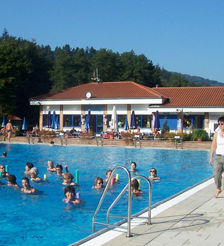 Waldschwimmbad in Schriesheim | © Waldschwimmbad Schriesheim