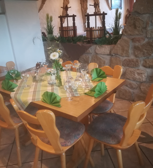 Weinstube und Gaststätte Sonnenfeldhof | © Sonnenfeldhof Weinstube und Gaststätte