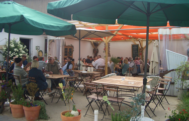 Zeltcafé Heitlinger bei Kraichtal-Menzingen