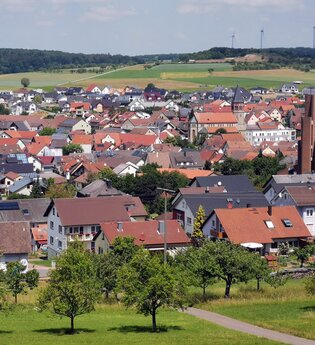 LT 22 - Edelobst und Wein | © Von Aleister26 - Eigenes Werk, CC BY-SA 4.0, https://commons.wikimedia.org/w/index.php?curid=91209186