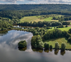 Badesee Ehmetsklinge und Waldgebiet | © Neckar-Zaber-Tourismus e.V.